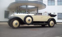 1927 Vintage Rolls Royce Phantom I convertible in Ivory White__