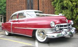 1950 Cadillac 4 door Saloon in Cream over Red 3 en