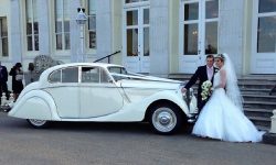 1950 MK V Jaguar in Ivory 3