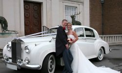 Gold Wedding Cars London, Bedford, Milton Keynes, Luton Services