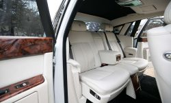 Rolls Royce Phantom II facelift model in White interior 1