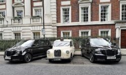 Fairway Launalet in off White and Black eco cabs