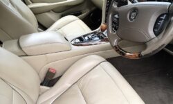 Jaguar Sov in 'Seafrost' metallic Silver - cream interior 1